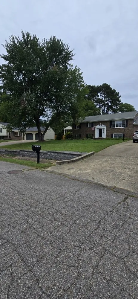 Top-rated yard maintenance near you in Fredericksburg, VA by Shangria La Gardens and Landscapes