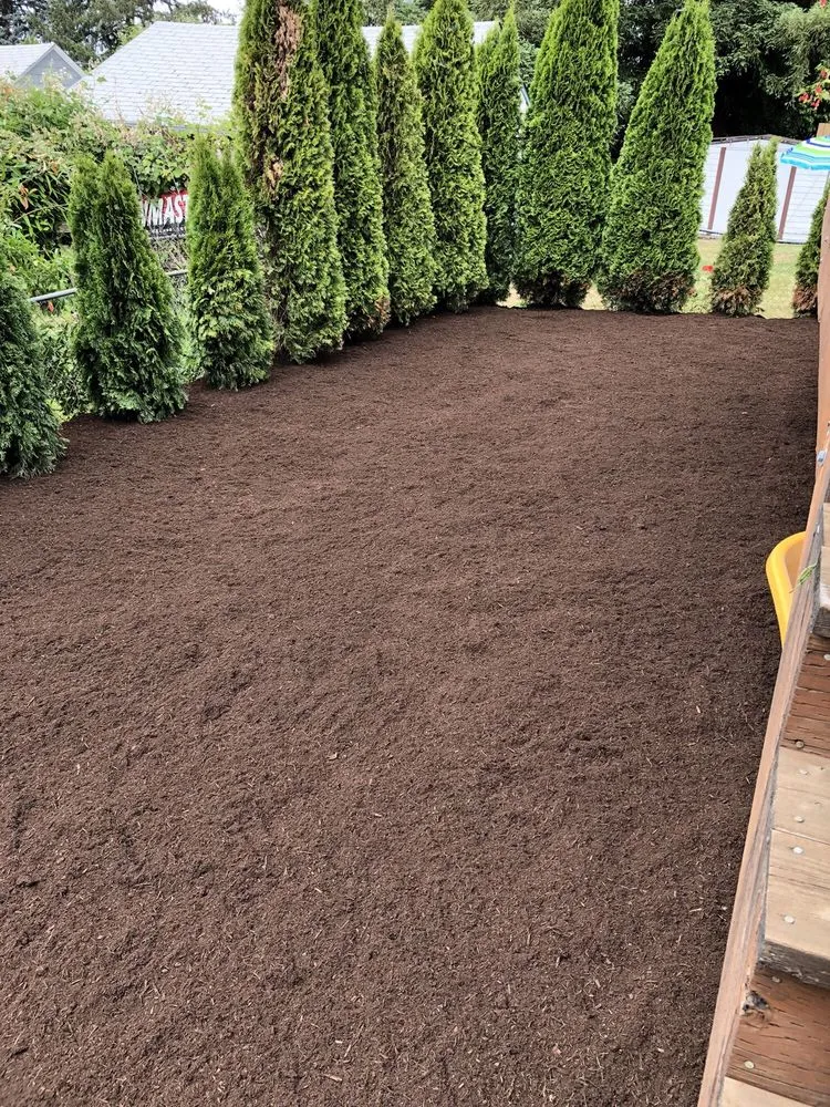 Top-rated garden landscaping for outdoor upgrades in Clackamas, OR by Shannon Landscaping