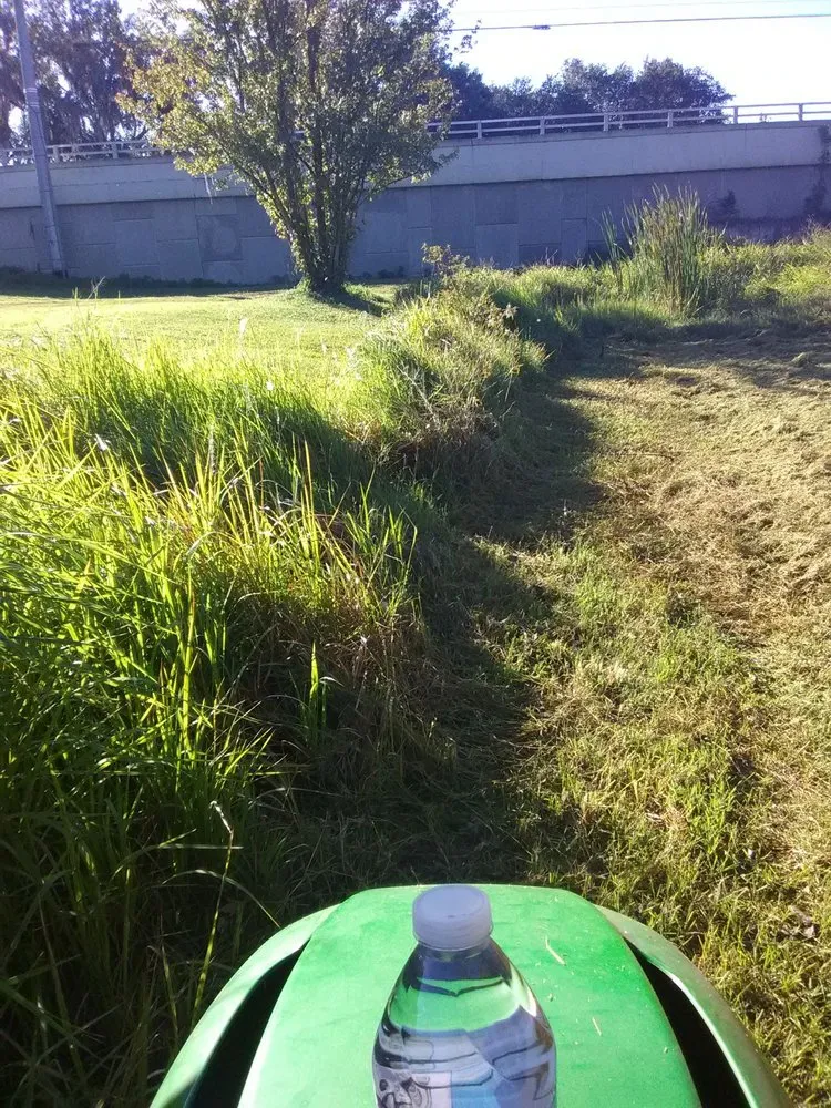 Custom landscape installation experts serving Fort Meade, FL - Shannon's lawn care