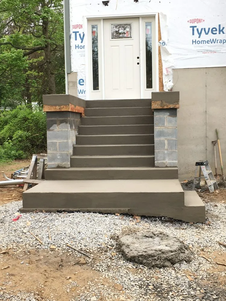 Expert garden landscaping in Bellefonte, PA - Shanon Barrier Concrete