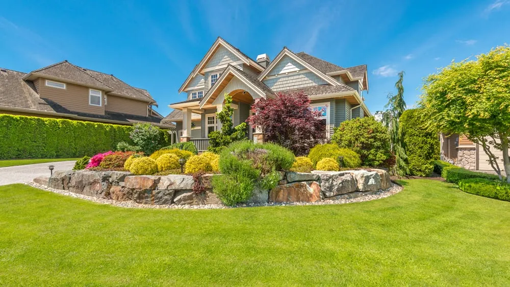 Custom yard maintenance for year-round maintenance in Strabane, PA by Shapes & Scapes Landscapes & Concrete