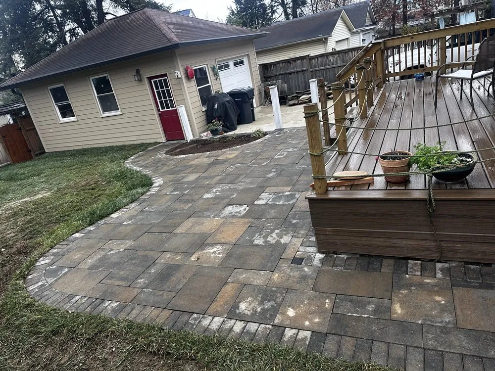 Expert residential landscaping in Lexington, KY by Sharon's Hardscape & Landscape