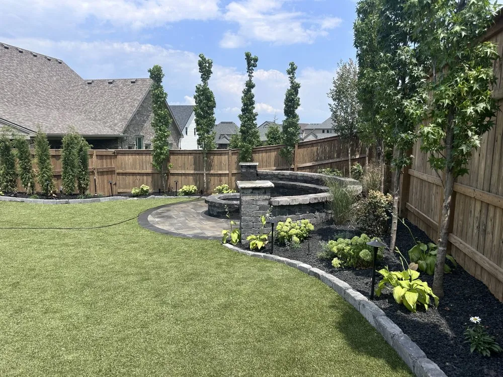 Professional landscaping services in Lexington, KY by Sharon's Hardscape & Landscape