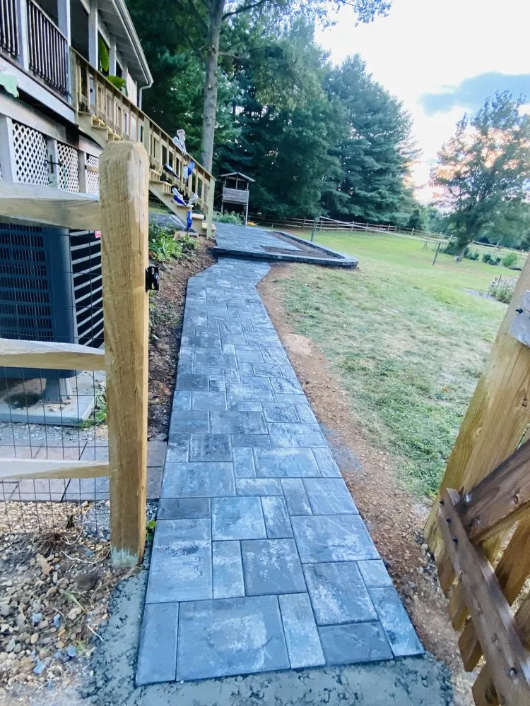 Expert outdoor landscaping for homes in Winchester, VA by Sharp Cuts Landscaping