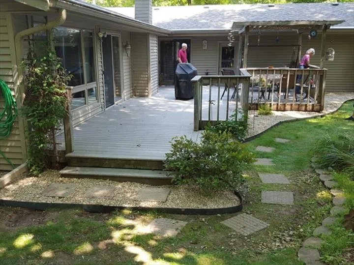 Professional lawn mowing service experts serving Rockton, IL - Sharp Cuts Lawn & Landscaping