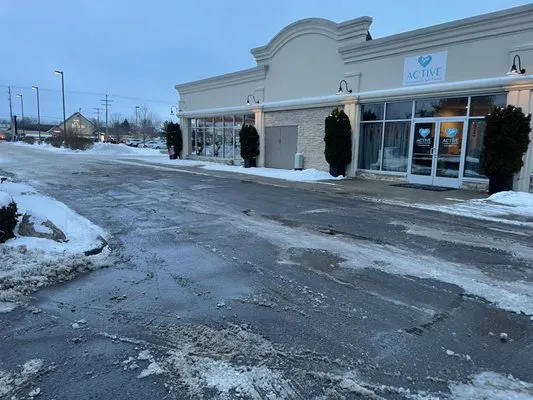 Sharp Cuts Lawn & Snow