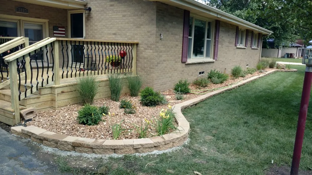 Expert lawn mowing service experts serving Bradley, IL - Sharp Cuts Lawn Care