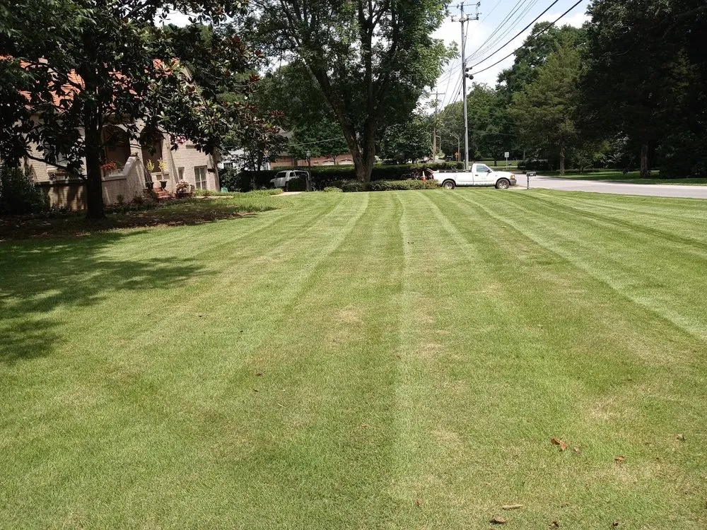 Top-rated residential landscaping experts serving Decatur, AL - Sharp Cuts Lawn Care