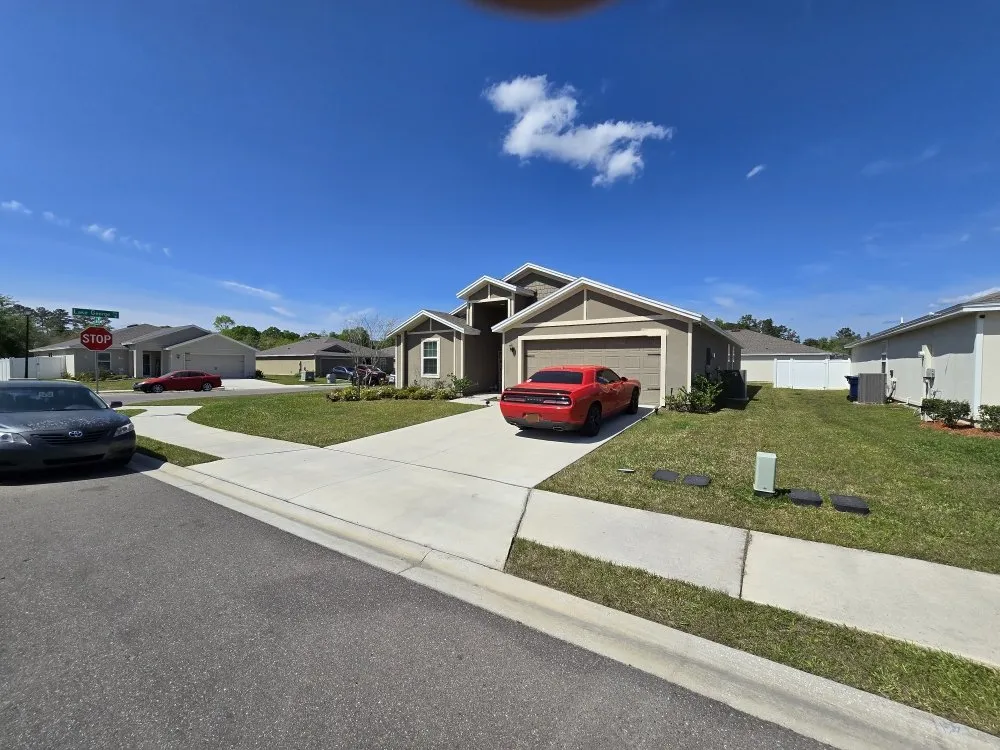 Expert yard cleanup service experts serving Macclenny, FL - Sharp Cutz Lawn Care