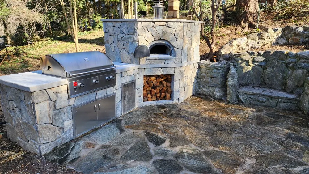 Affordable yard cleanup service experts serving Hendersonville, NC - Sharp Edge Landscape