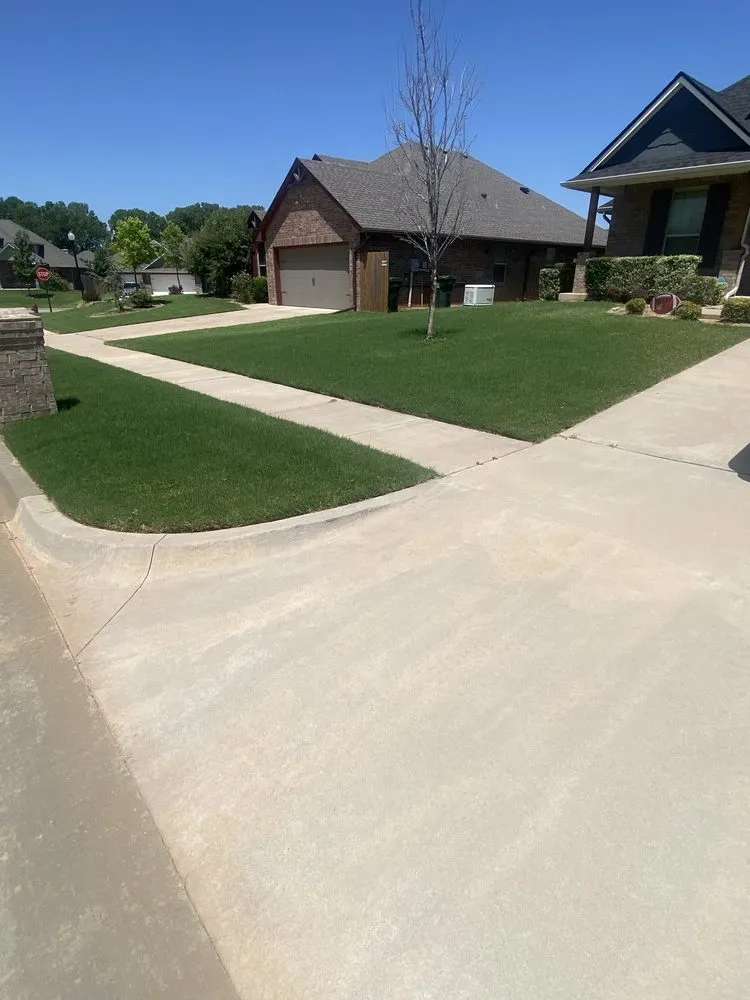Top-rated outdoor landscaping near you across Yukon, OK - Sharp Lawn Care