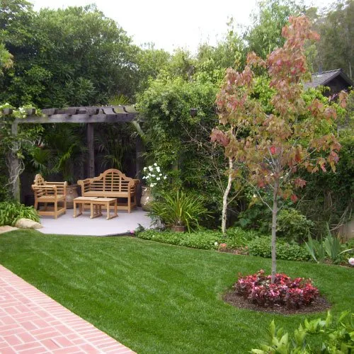 Trusted lawn mowing service experts serving Desoto, TX - Sharp Scapes