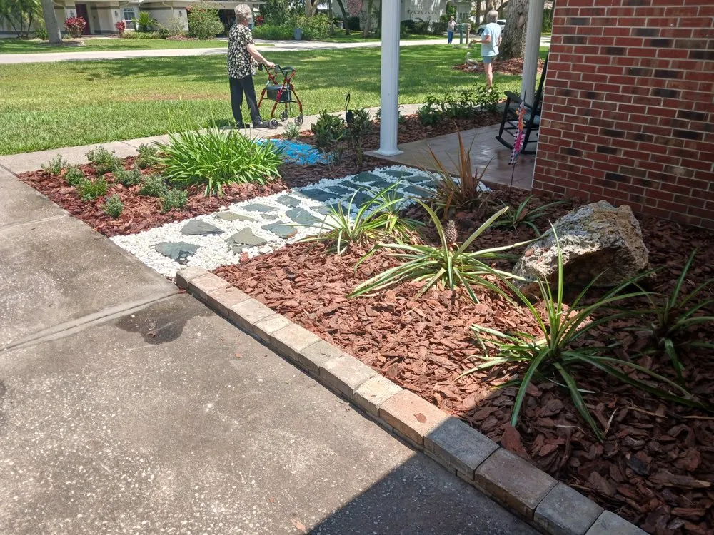 Professional outdoor landscaping in Lakeland, FL by Sharpe Landscape Designz