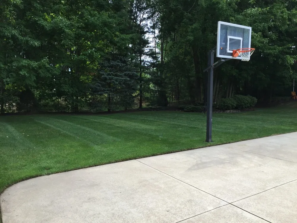 Reliable landscape design for homes in Zeeland, MI by Sharper Image Lawn Maintenance & Snowplowing