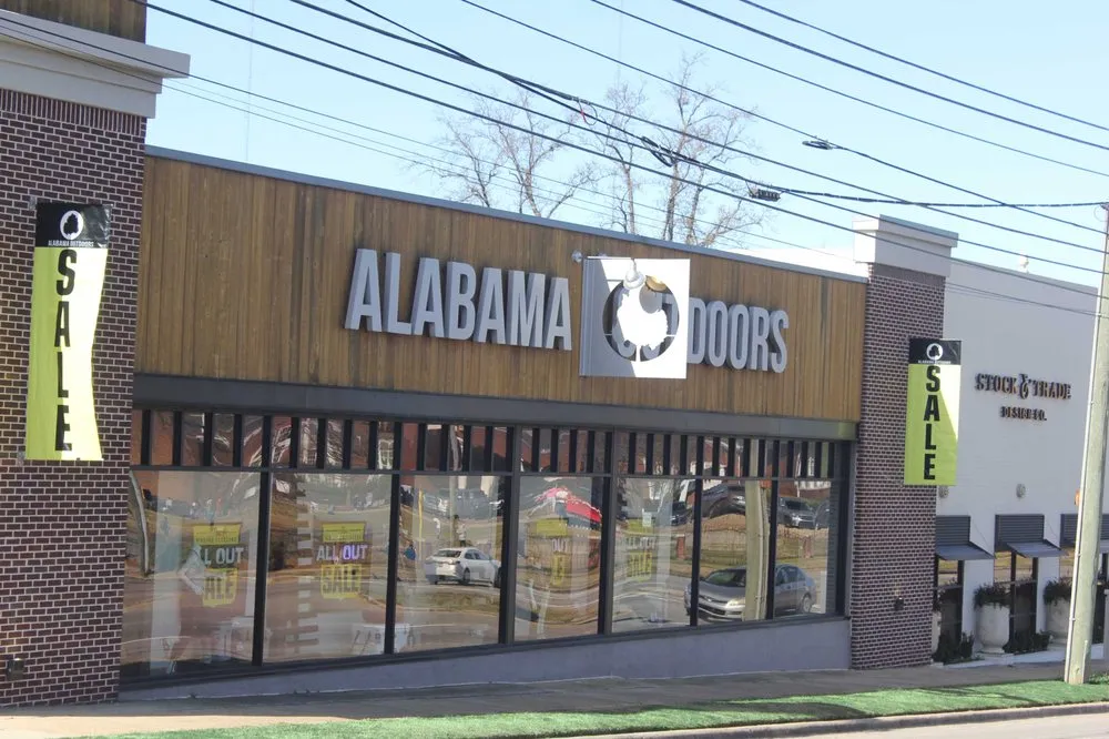 Custom yard maintenance experts serving Pelham, AL - Sharper Image Turf