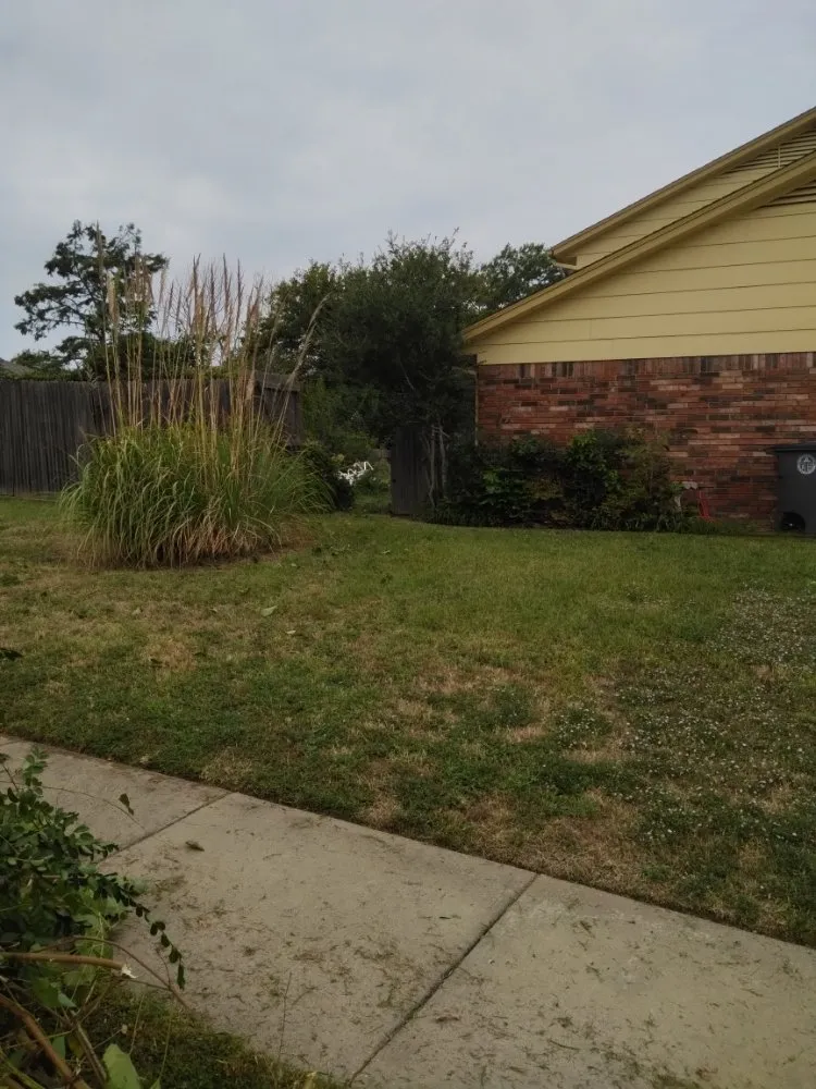 Custom garden landscaping experts serving Tulsa, OK - Sharpe's Handyman Mowing and Tree Service Landscaping