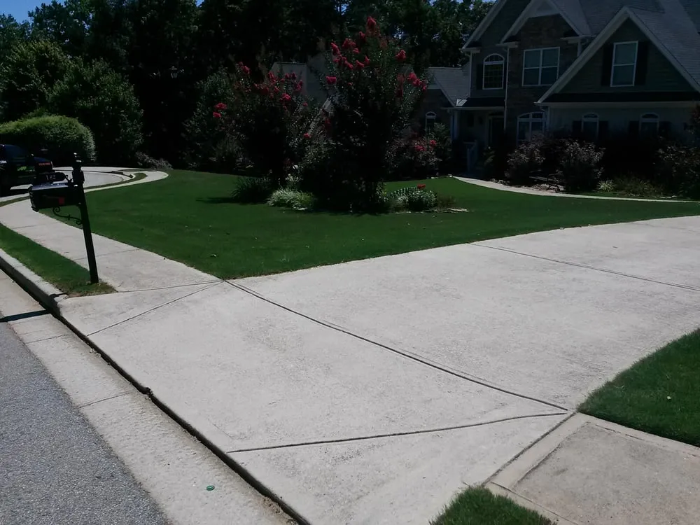 Expert garden landscaping with custom design in Dallas, GA by Sharplawns Turf Care