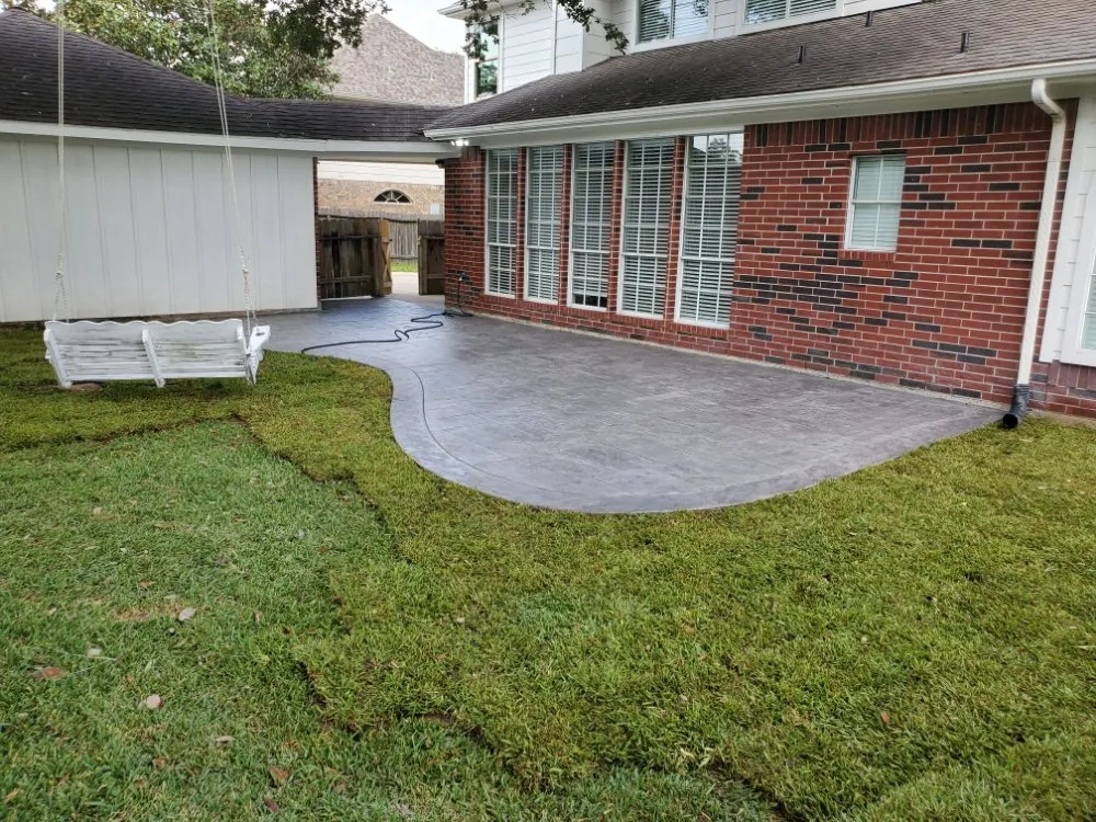 Local landscape installation experts serving Dickinson, TX - Sharps Landscape & Construction