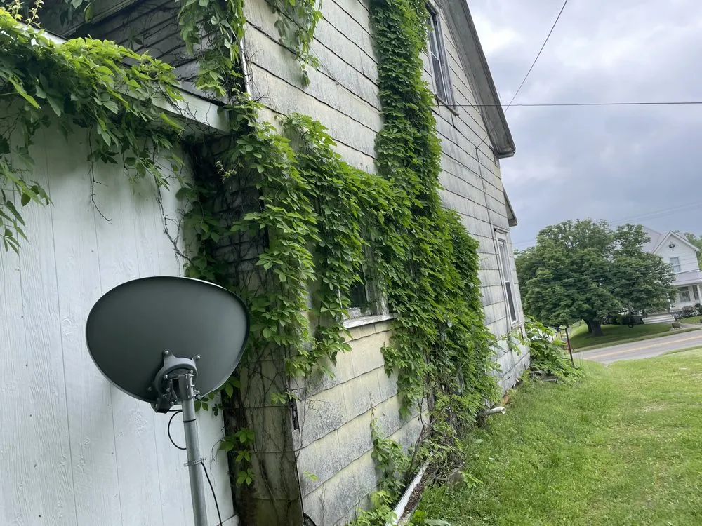 Top-rated landscape design for homes in Saint Clairsville, OH by Sharps Landscaping and Services