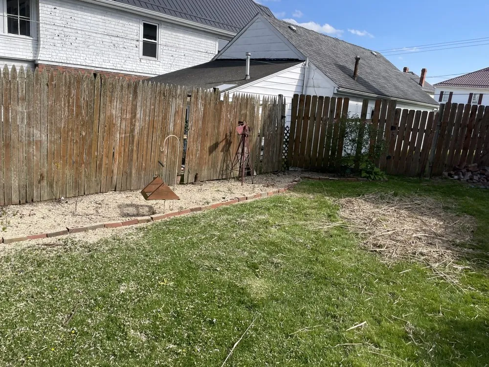 Professional garden landscaping in Saint Clairsville, OH by Sharps Landscaping and Services