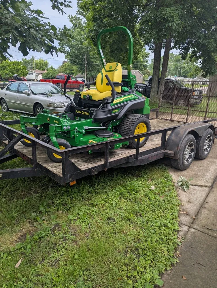 Affordable lawn care service in Flint, MI - Sharps Lawn Care