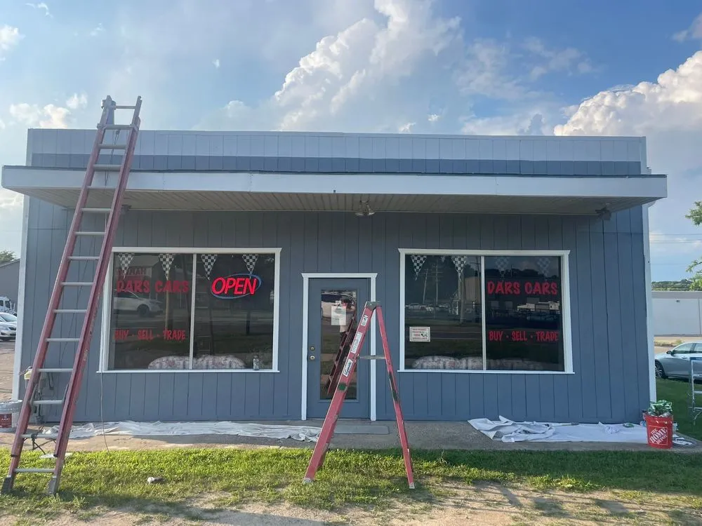 Local yard cleanup service for homes in Davison, MI by Shaw Do It All