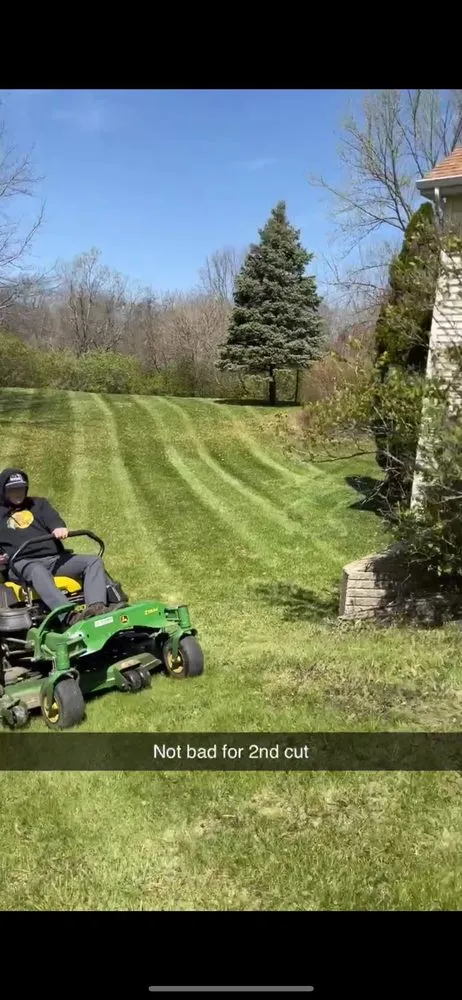 Custom residential landscaping experts serving Decatur, IL - Shaw Lawncare