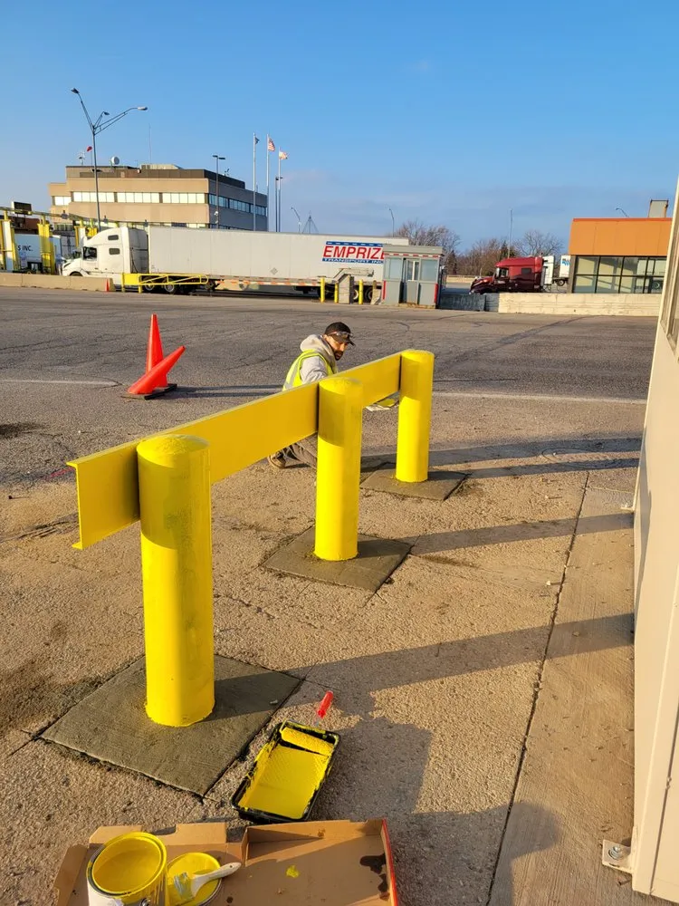 Professional yard maintenance in Mount Clemens, MI by Shawn Construction