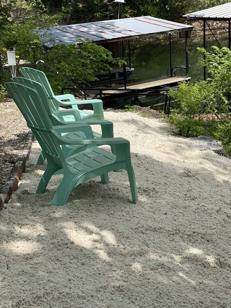 Reliable yard cleanup service in Sunrise Beach, MO - Shawnee Bend Sand