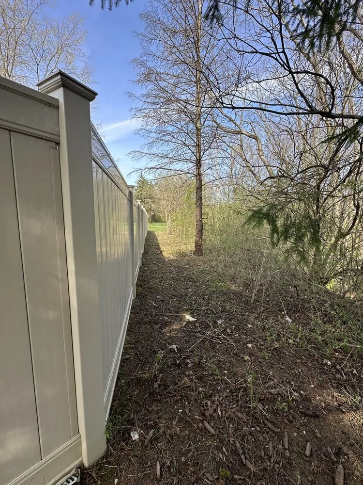 Professional yard maintenance in Lebanon, OH - Shawn's Landscape And Design