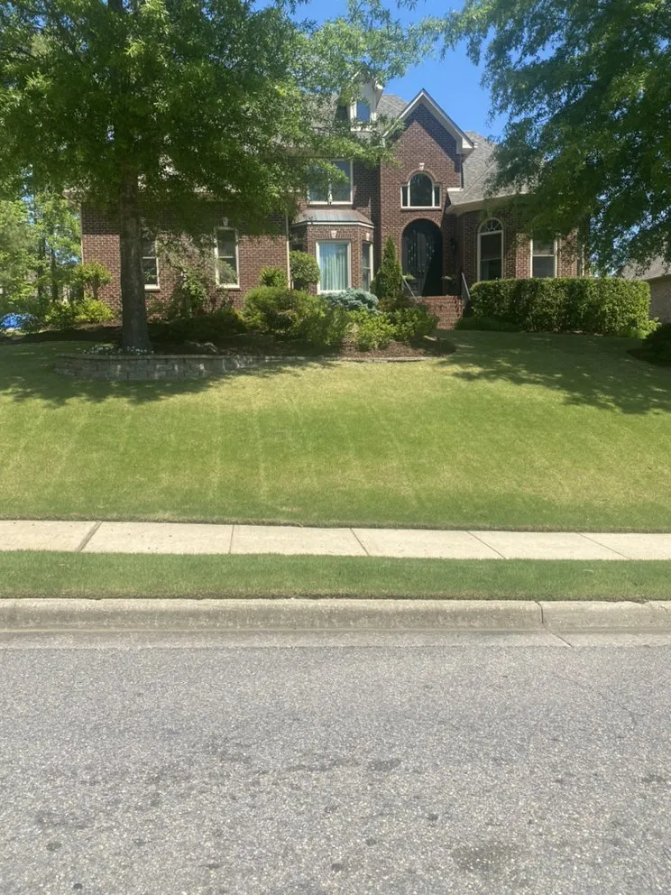 Trusted landscape installation in Mountain Brook, AL - Shawn’s Lawn Care