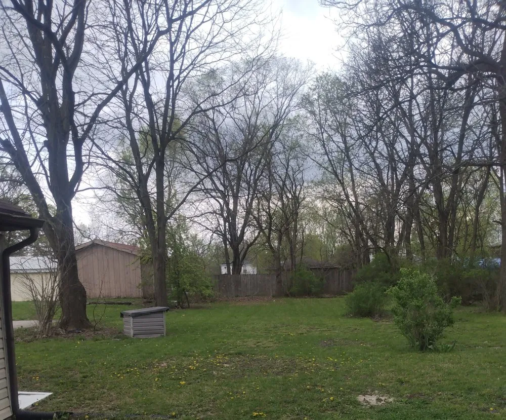 Custom garden landscaping for homes in Delaware, OH by Shawn's lawn Maintenance