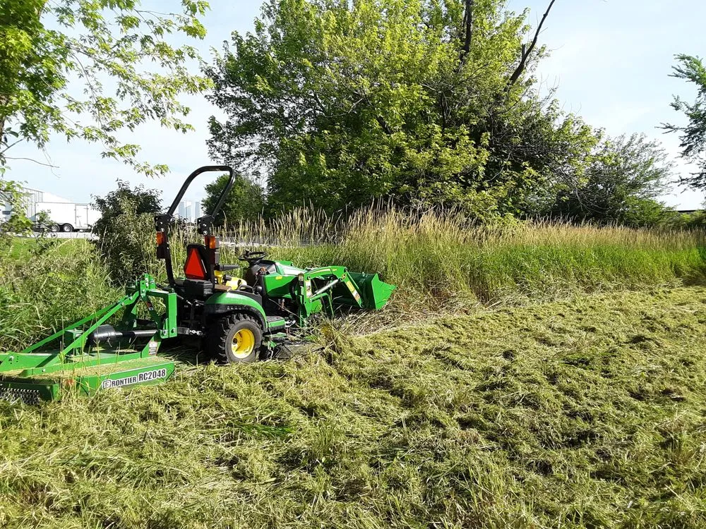 Trusted lawn care service in Chariton, IA - Shawn's Lawns & Handyman Services