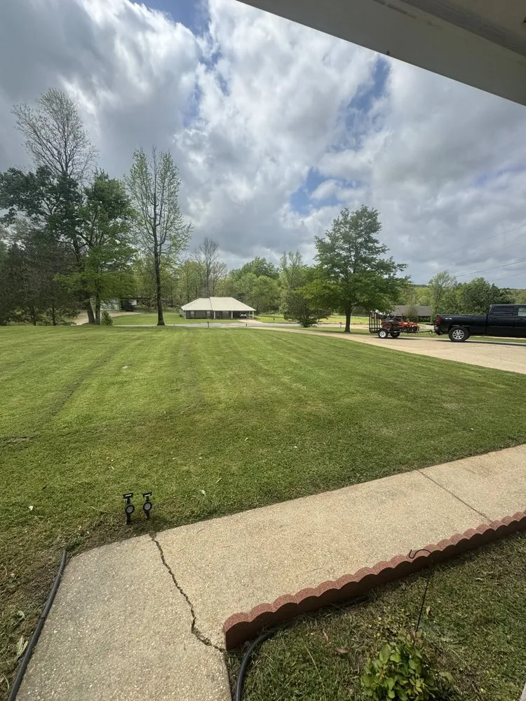 Custom landscape design for residential properties in Columbus, MS by Shaws Lawn Service