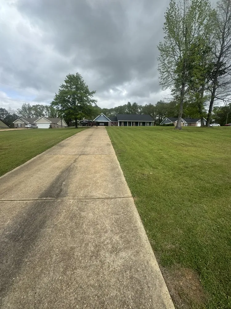 Professional outdoor landscaping for residential properties in Columbus, MS by Shaws Lawn Service