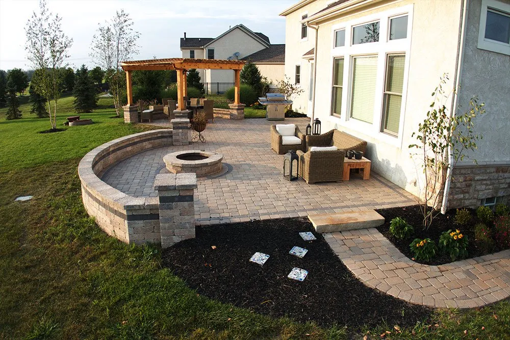 Affordable residential landscaping experts serving Lewis Center, OH - Shearer Patio & Landscaping
