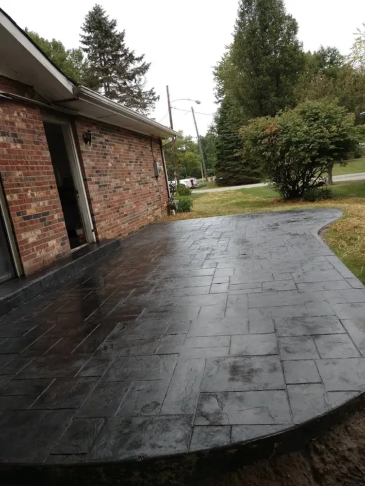 Trusted yard cleanup service for homes in Oxford, OH by Shea's Land Services