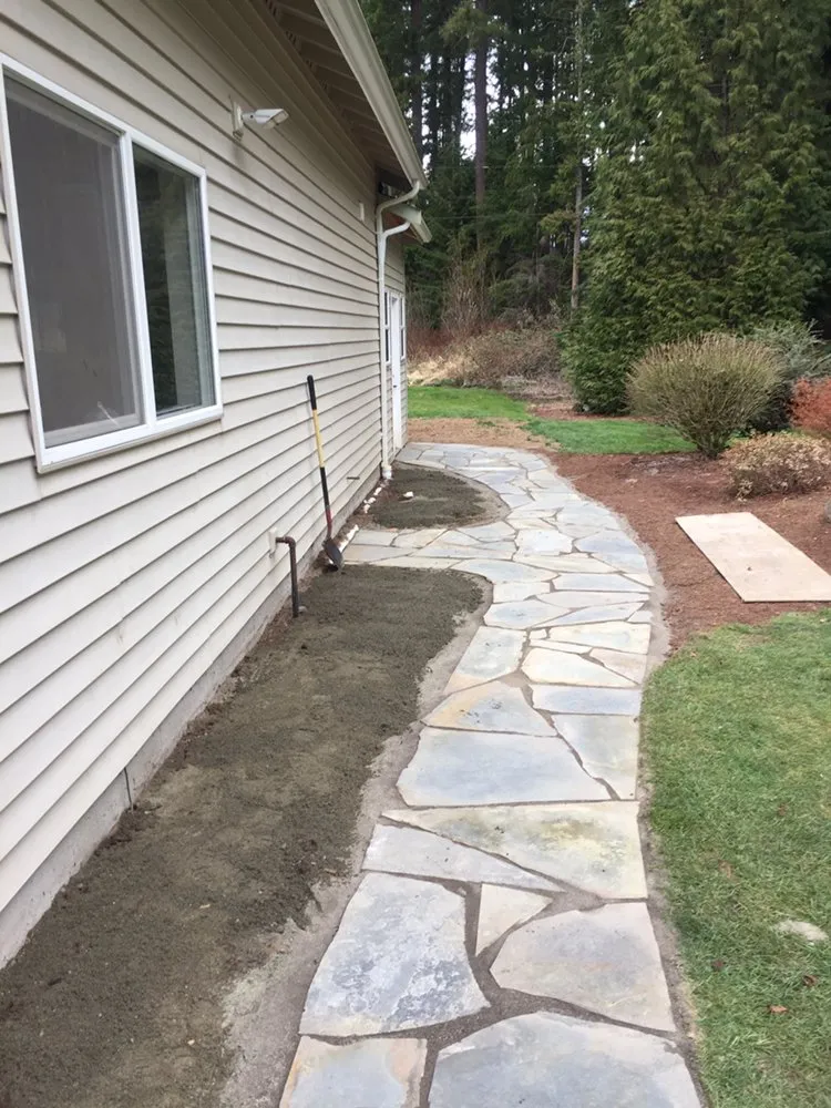 Reliable outdoor landscaping in Issaquah, WA by Shedrock Landscaping and Design