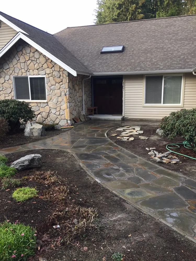 Expert outdoor landscaping in Issaquah, WA - Shedrock Landscaping and Design
