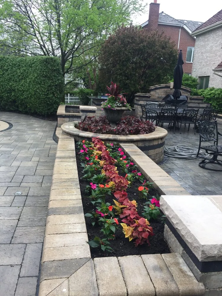 Top-rated garden landscaping experts serving Downers Grove, IL - Sheer Landscaping