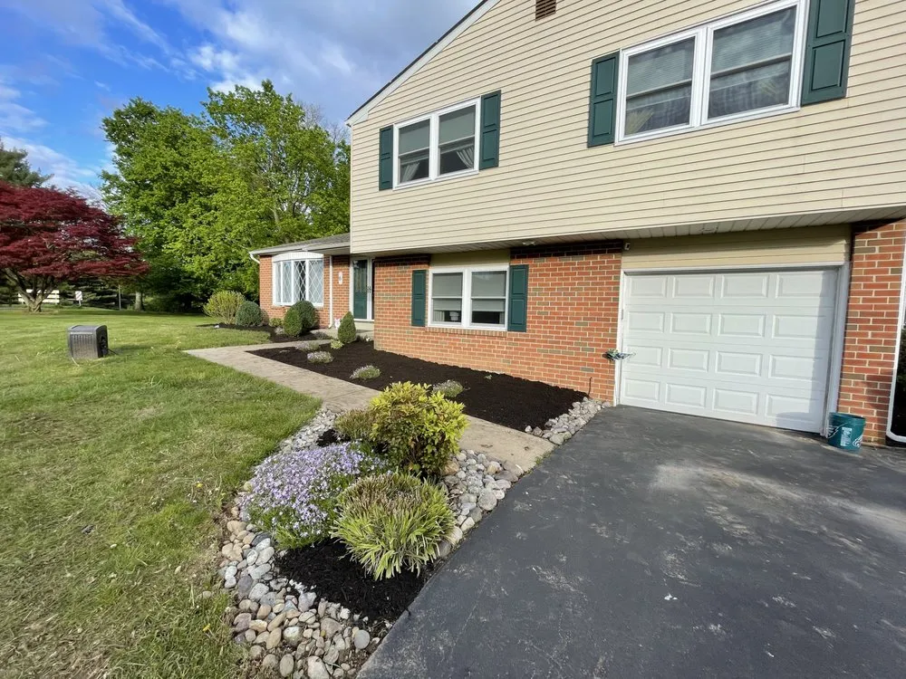Trusted residential landscaping in Holland, PA - Shefsky's Property Maintenance