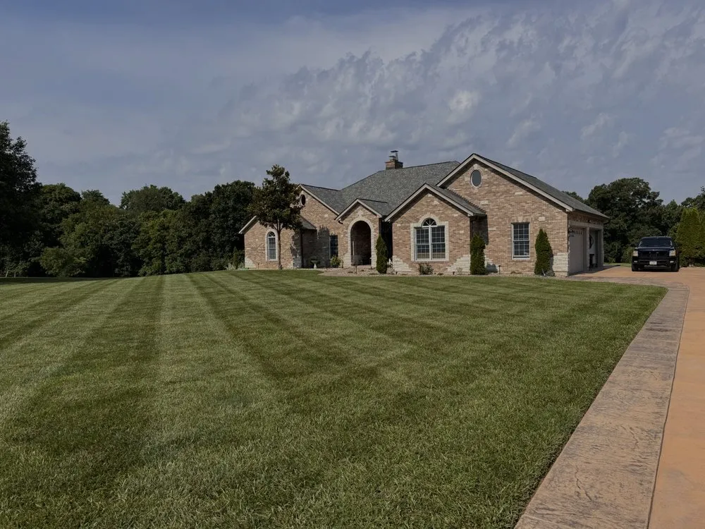 Local yard maintenance for residential properties in High Ridge, MO by Shekas Precise Lawncare