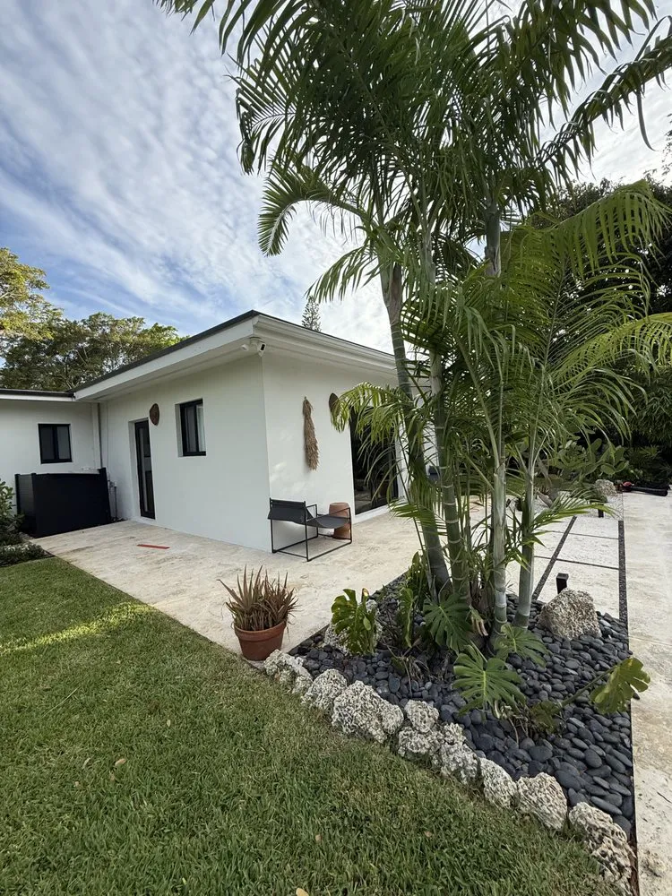 Professional residential landscaping in Hollywood, FL - Shekinah Landscaping Services