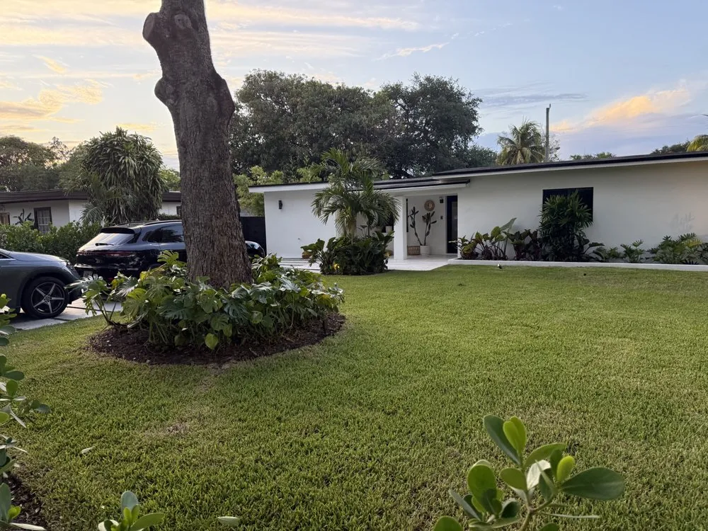 Custom landscape design in Hollywood, FL - Shekinah Landscaping Services