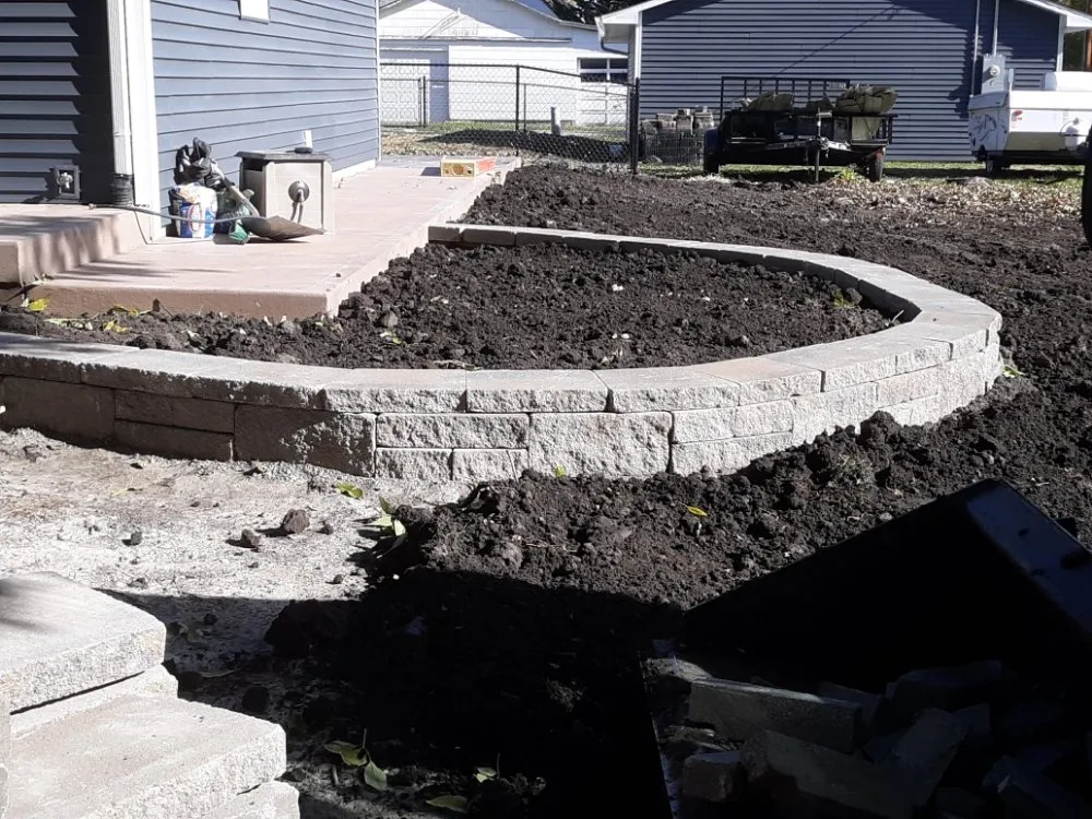 Trusted lawn mowing service for homes across Ellsworth, IL - Shelby Landscaping