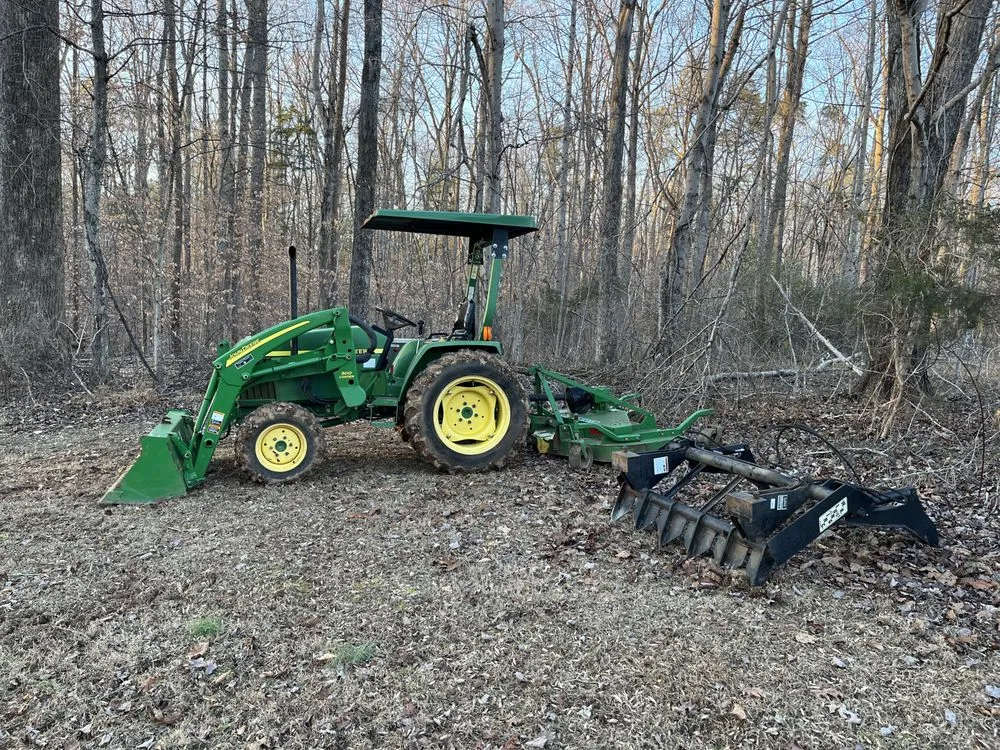 Expert garden landscaping in Gordonsville, VA by Sheldon Farms