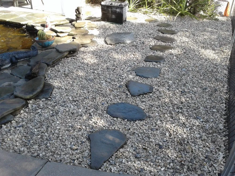 Top-rated lawn care service in Bradenton, FL - Shell Driveways and Landscape