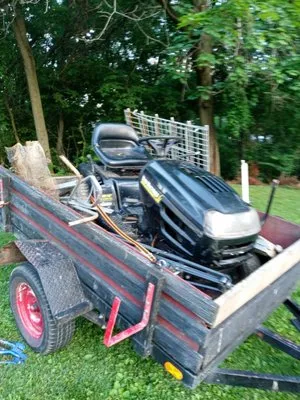 Shelly's Yard And Home Magic Logo