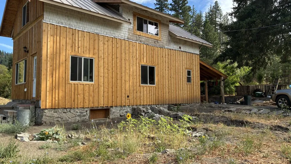 Custom yard cleanup service in Leavenworth, WA by Shelter & Seeds