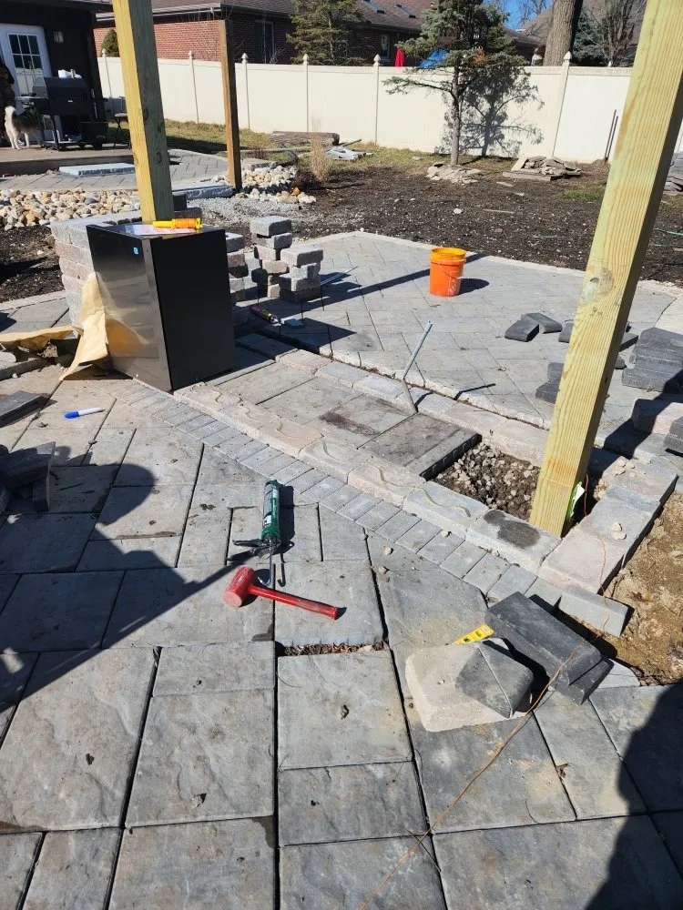 Expert lawn care service in Homewood, IL - Shelton Group